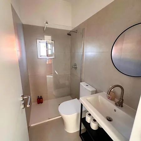 Lisbon Airport Guesthouse Extérieur photo